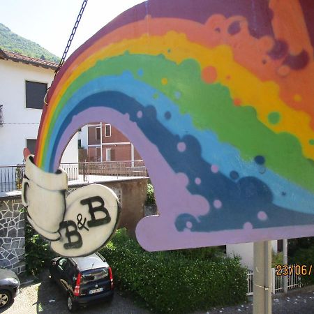 Rainbow House Apartment Esino Lario Exterior foto