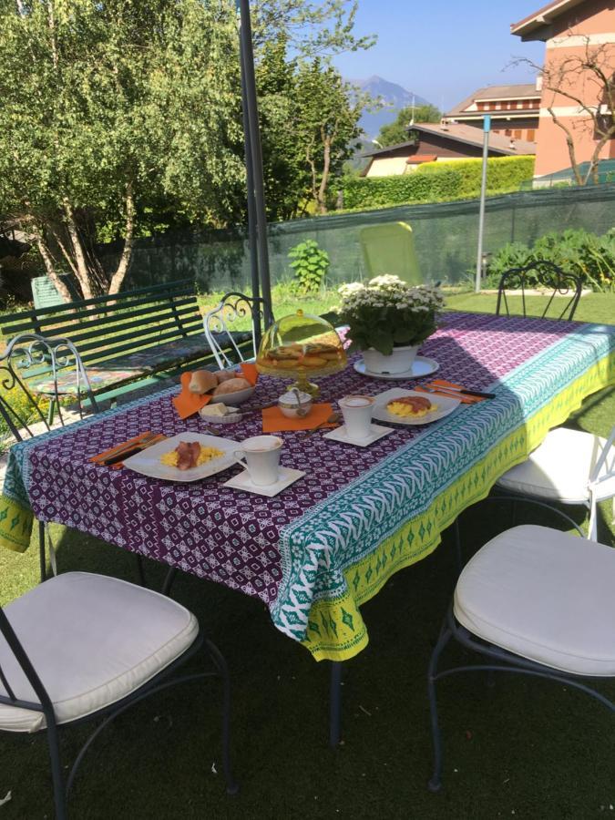 Rainbow House Apartment Esino Lario Exterior foto